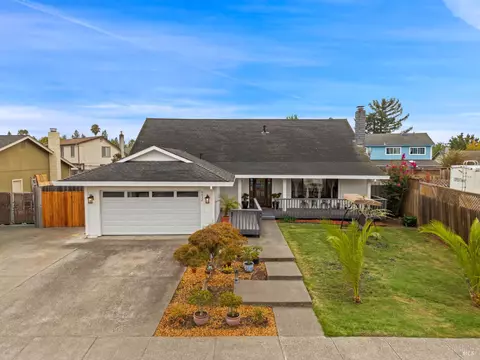 6032 Elsa Ave, Rohnert Park, CA 94928