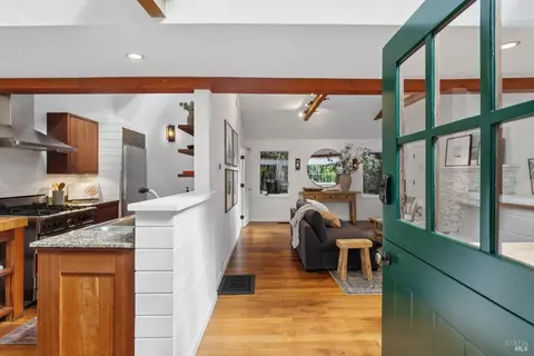 524 Cascade Dr, Mill Valley, CA 94941 photo 4