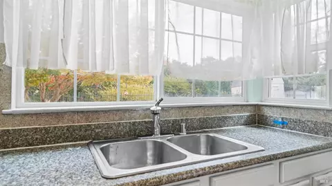 Kitchen - 1442 Granada St, Vallejo, CA 94591 photo 2 of 3