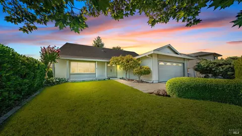 4161 Fairfax Dr, Napa, CA 94558
