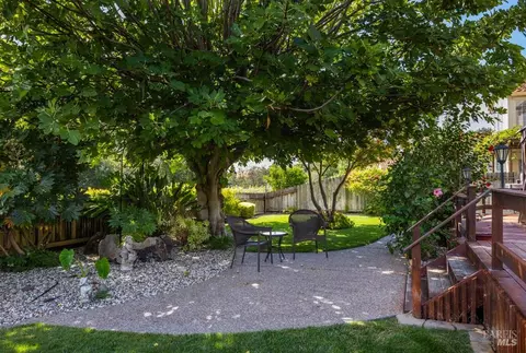 3233 Hilton Head Dr, Fairfield, CA 94534 photo 32
