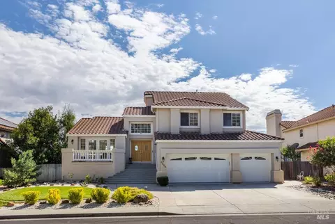 3233 Hilton Head Dr, Fairfield, CA 94534