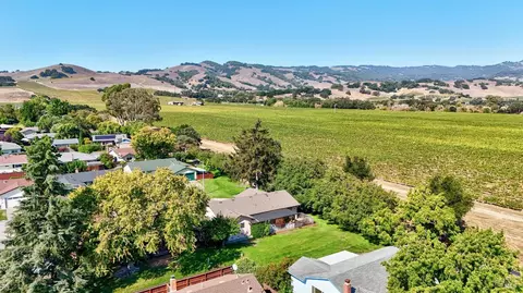 View/Area - 175 Temelec Cir, Sonoma, CA 95476 photo 4 of 11