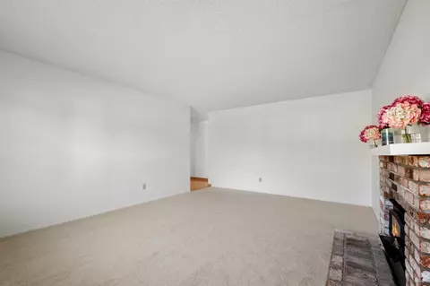Living - 175 Temelec Cir, Sonoma, CA 95476 photo 4 of 8