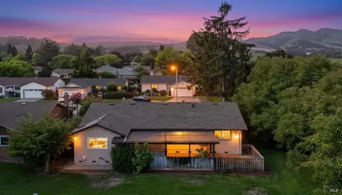 View/Area - 175 Temelec Cir, Sonoma, CA 95476 photo 11 of 11