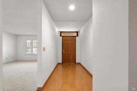 Entry Way - 175 Temelec Cir, Sonoma, CA 95476 photo 1 of 2