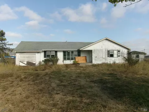 4150 Whistler Ave, Santa Rosa, CA 95407