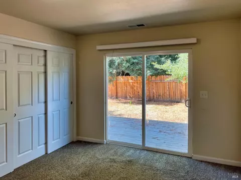 Bedroom - 804 E Gobbi St, Ukiah, CA 95482 photo 3 of 5