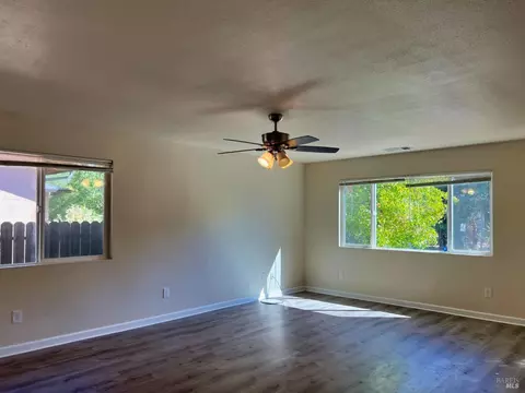 Living - 804 E Gobbi St, Ukiah, CA 95482 photo 2 of 3