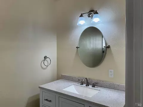 Bath - 804 E Gobbi St, Ukiah, CA 95482 photo 1 of 3