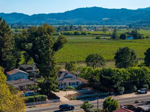 View/Area - 1121 Rutherford Rd, Napa, CA 94558 photo 3 of 3