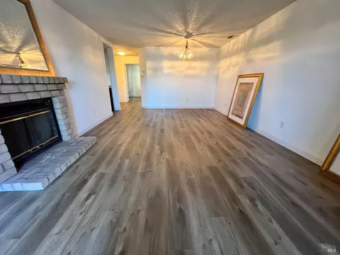 Living - 105 Devonwood, Hercules, CA 94547 photo 1 of 7