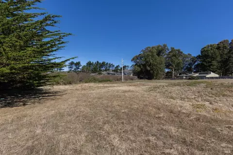225 Los Santos Dr, Bodega Bay, CA 94923 photo 5
