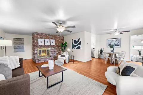 3350 Linda Vista Ave, Napa, CA 94558