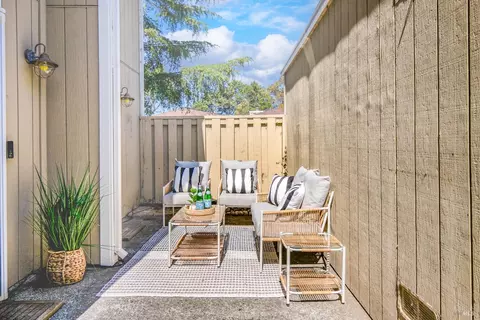 Exterior - 2 Fielding Cir, Mill Valley, CA 94941 photo 1 of 8