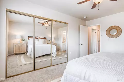 Bedroom - 2 Fielding Cir, Mill Valley, CA 94941 photo 2 of 7