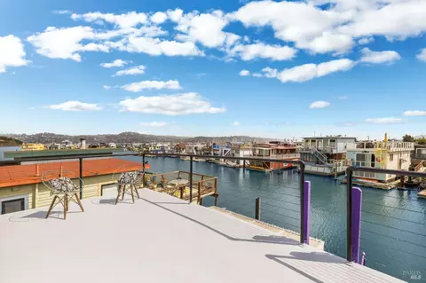 16 Main Dock, Sausalito, CA 94965 photo 33
