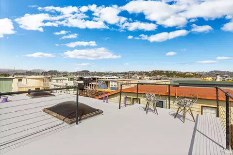 16 Main Dock, Sausalito, CA 94965 photo 38