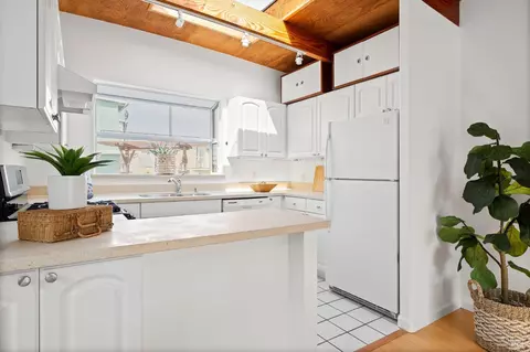 16 Main Dock, Sausalito, CA 94965 photo 9
