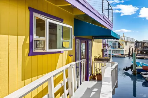 16 Main Dock, Sausalito, CA 94965 photo 37