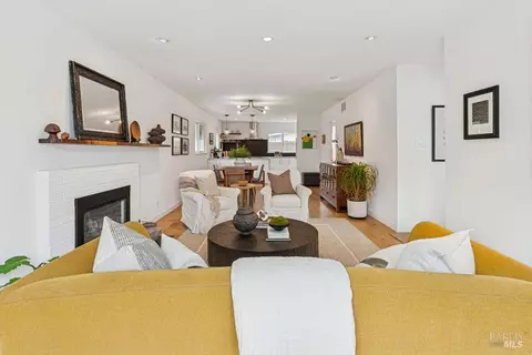 Living - 82 Meadow Dr, Mill Valley, CA 94941 photo 2 of 3