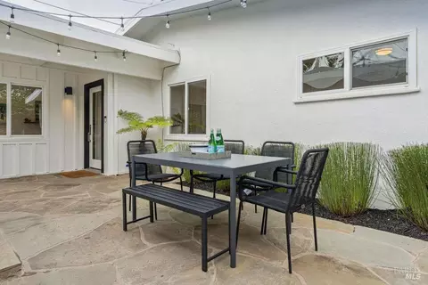 Exterior - 82 Meadow Dr, Mill Valley, CA 94941 photo 5 of 12