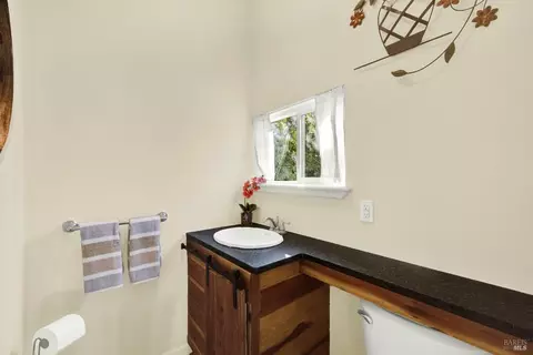 Bath - 4650 Udell Rd, Vacaville, CA 95688 photo 3 of 3