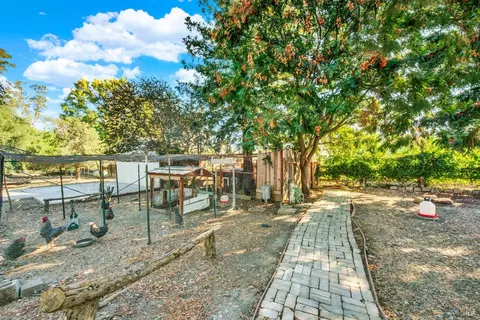 Exterior - 4650 Udell Rd, Vacaville, CA 95688 photo 21 of 26