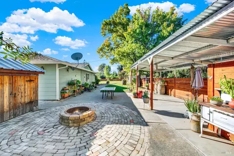 Exterior - 4650 Udell Rd, Vacaville, CA 95688 photo 5 of 26