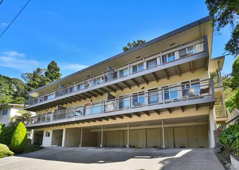 17 Roque Moraes Ct, Mill Valley, CA 94941