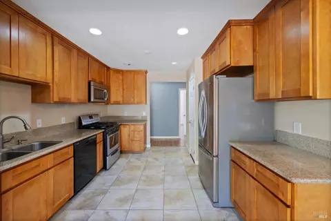 700 W A St, Dixon, CA 95620 photo 21