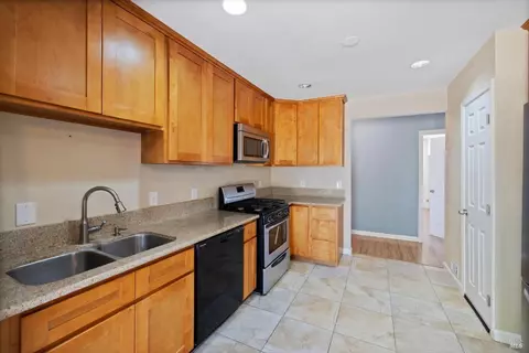 700 W A St, Dixon, CA 95620 photo 20