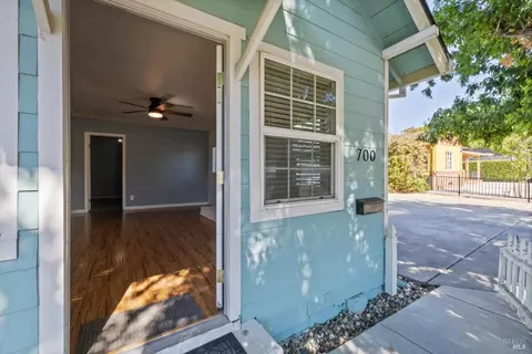 700 W A St, Dixon, CA 95620 photo 7