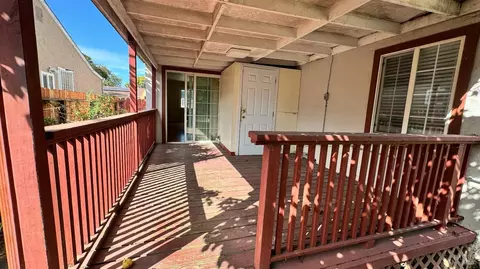 Exterior - 1046 Maple Ave, Vallejo, CA 94591 photo 4 of 4