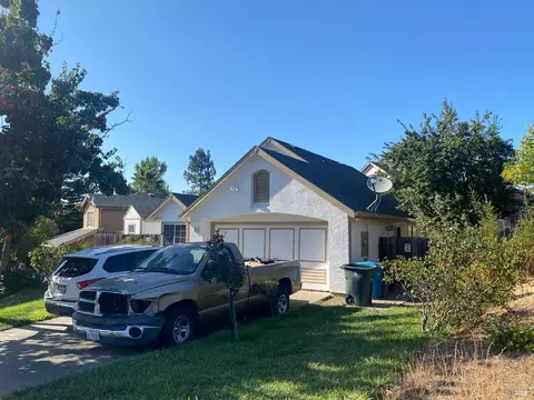 121 Exposition Dr, Vallejo, CA 94589 photo 2