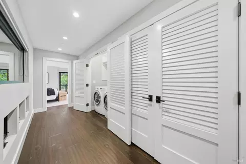 Entry Way - 205 Elinor Ave, Mill Valley, CA 94941 photo 9 of 10