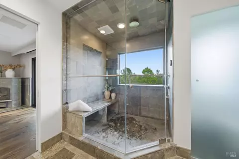 Bath - 205 Elinor Ave, Mill Valley, CA 94941 photo 4 of 8