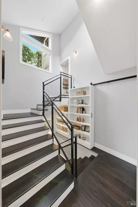 Entry Way - 205 Elinor Ave, Mill Valley, CA 94941 photo 3 of 10