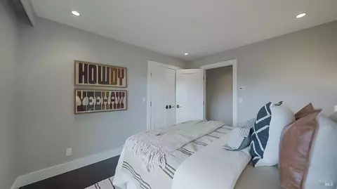 Bedroom - 205 Elinor Ave, Mill Valley, CA 94941 photo 5 of 7