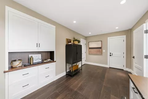 Entry Way - 205 Elinor Ave, Mill Valley, CA 94941 photo 5 of 10