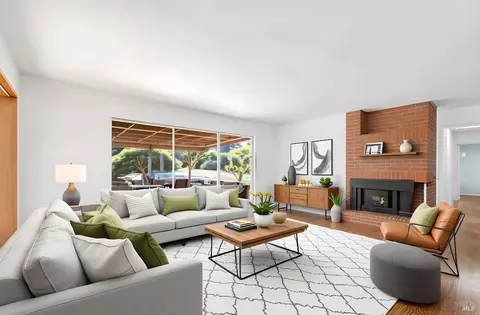 23 Valley View Ct, El Sobrante, CA 94803