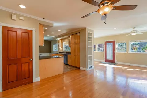 372 Coast St, Willits, CA 95490 photo 11