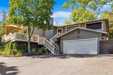 4786 Grove St, Sonoma, CA 95476