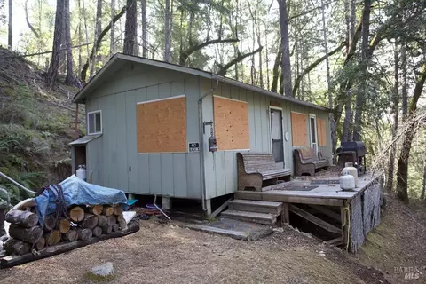 3600 Blackhawk Dr, Willits, CA 95490 photo 2