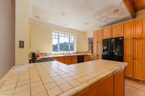4070 Williams Ranch Rd, Willits, CA 95490 photo 8