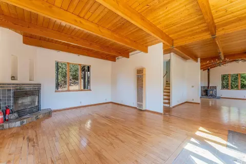 4070 Williams Ranch Rd, Willits, CA 95490 photo 4