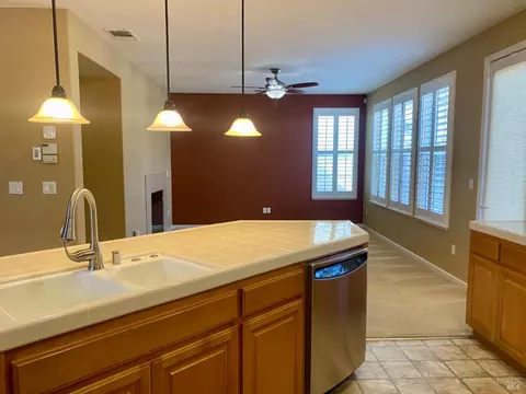 4658 Lapis Ct, Fairfield, CA 94534 photo 12