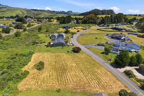 317 Los Santos Dr, Bodega Bay, CA 94923 photo 5