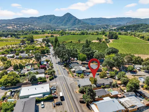 13051 Mcdowell St, Hopland, CA 95449