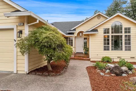 6167 Tamara Ln, Windsor, CA 95492 photo 2